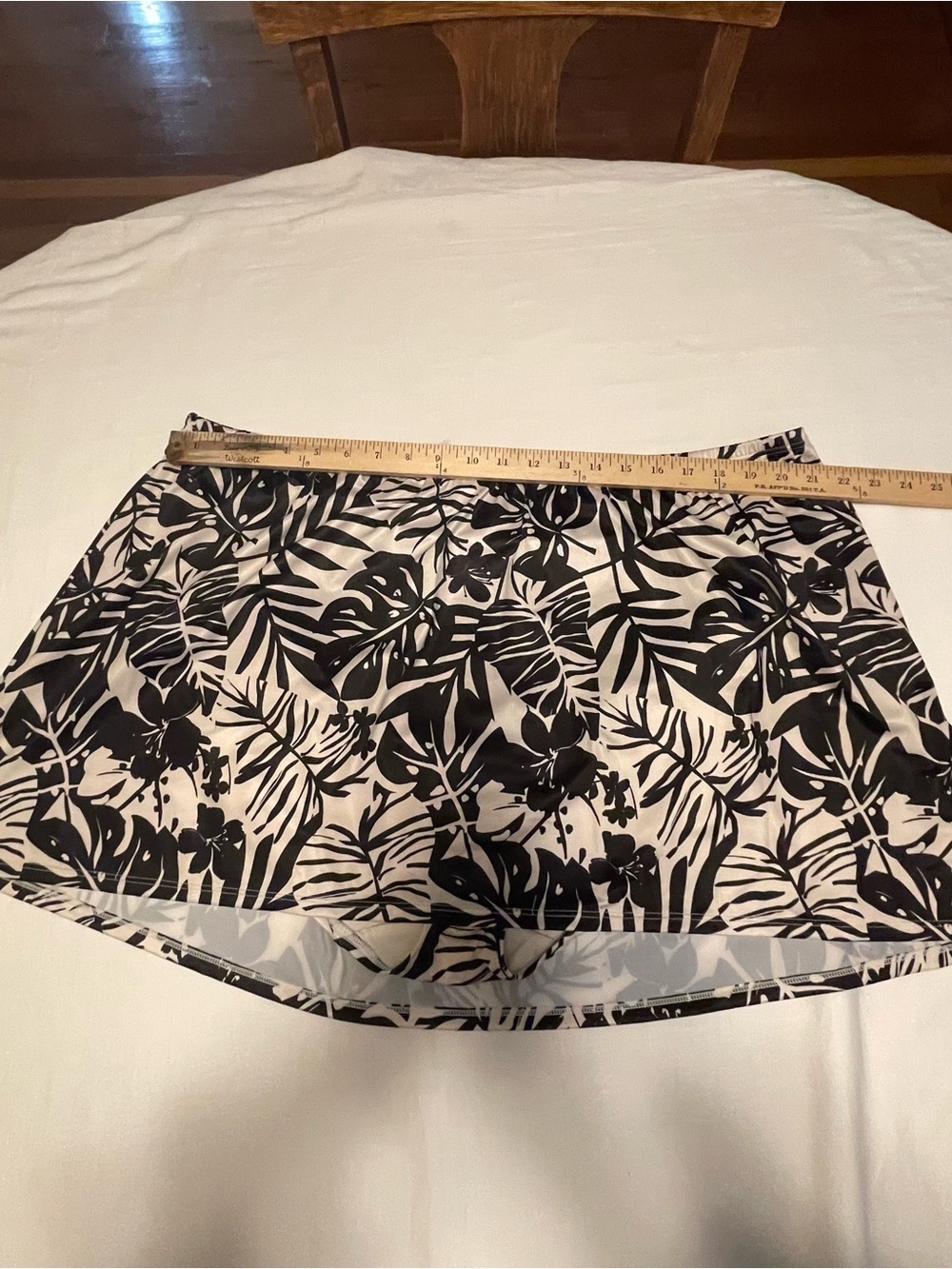 Black & Cream Tropical Print Women's Swim Suit - Picture 7 of 10